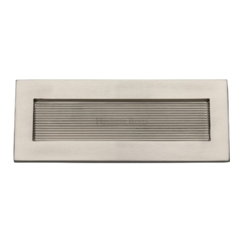 TRADITIONAL REEDED LETTER PLATE